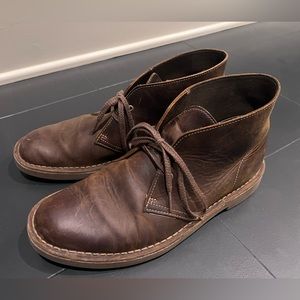 CLARKS - Desert Ankle Boots (Lace Up)